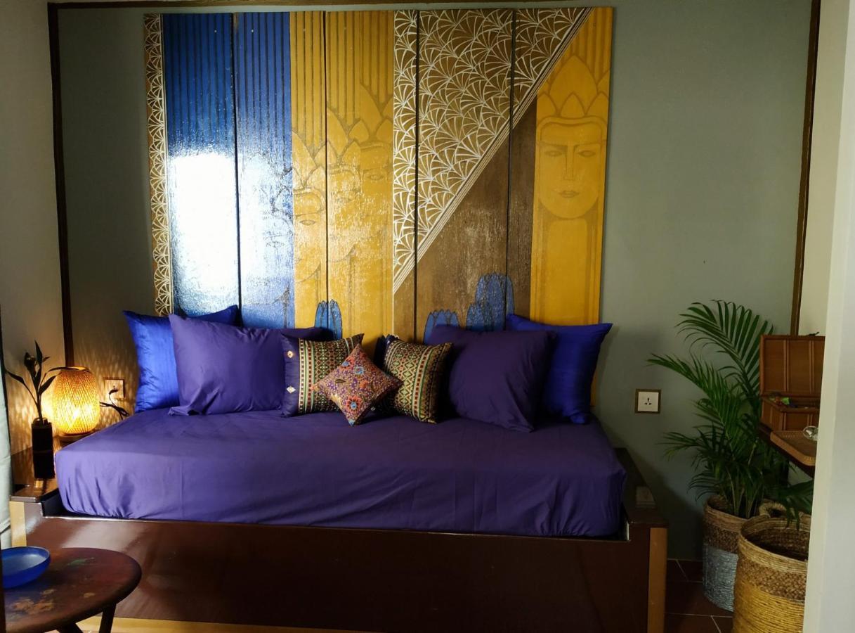 Hotel Old Cinema Kampot Kültér fotó